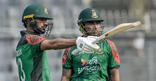 দারুণ খেলেও সেঞ্চুরি মিস সৌম্য-সাইফের, বড় সংগ্রহের পথে বাংলাদেশ